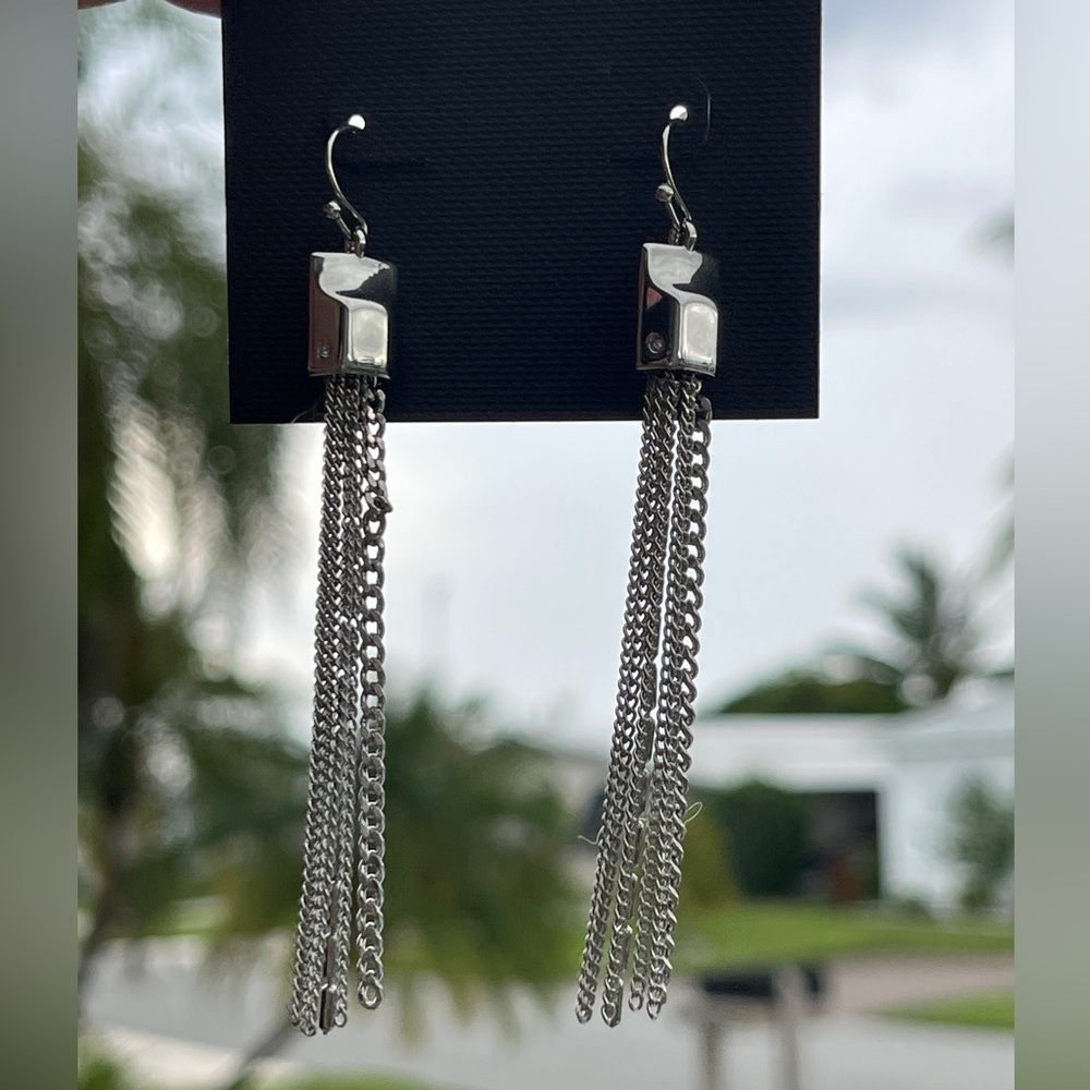 VINCE CAMUTO Metal Tassel Earrings - Picture 3 of 8